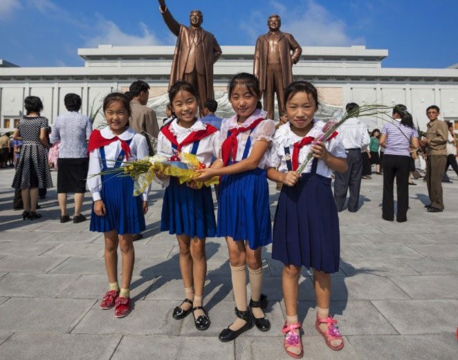 Children in the North Korean Children's Union