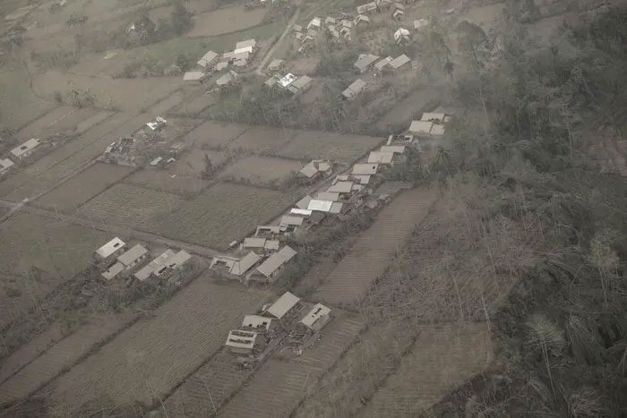 Provincial disaster response forces are urgently setting up evacuation camps.