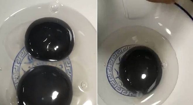 Images of the black yolk goose eggs captured by Mr. Chu.