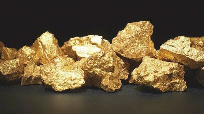 The total value of the gold treasure is 6 billion US dollars.