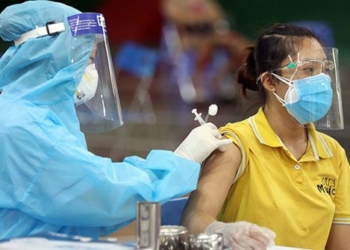 why drinking alcohol after getting covid 19 vaccine is a death sentence 116732